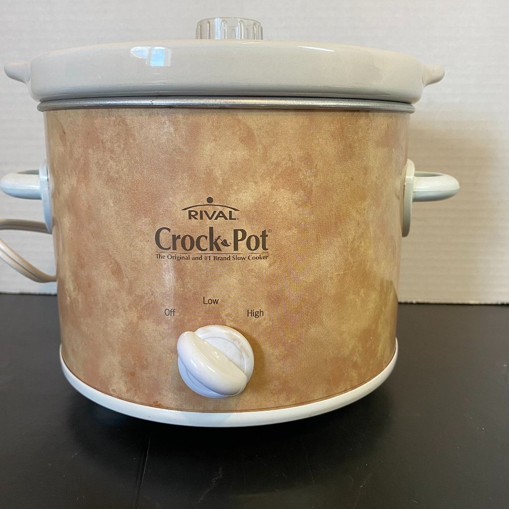Rival 2 Quart Slow Cooker Crock Pot Small Size Ideal 1-2 people 3 pc Party Dips